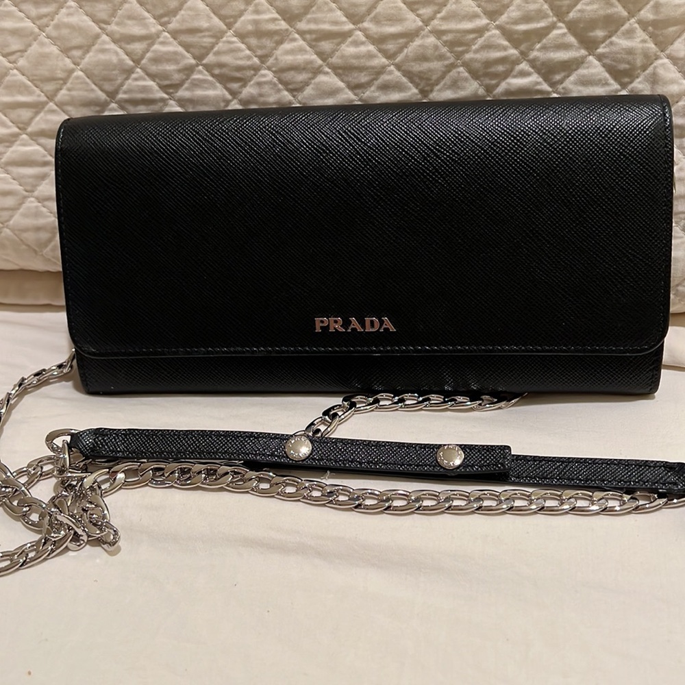 Prada Saffiano Black wallet with removable chain